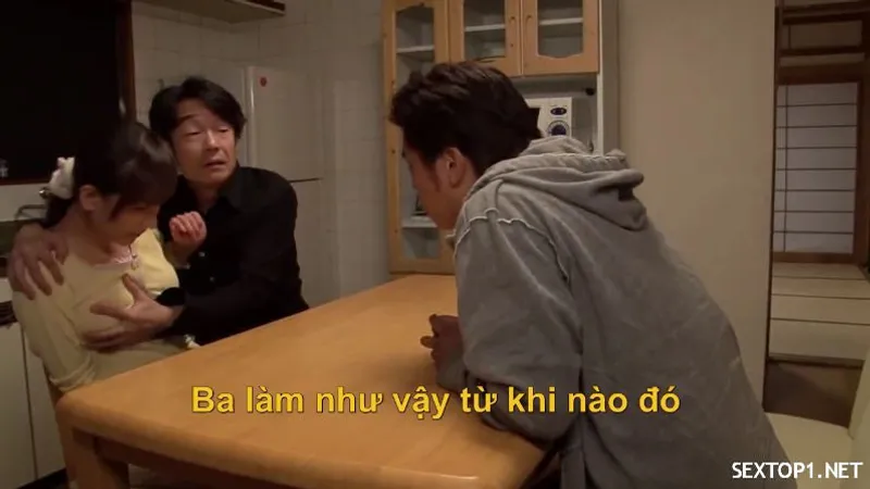 Bố và anh người chồng làm nhục nàng dâu vietsub